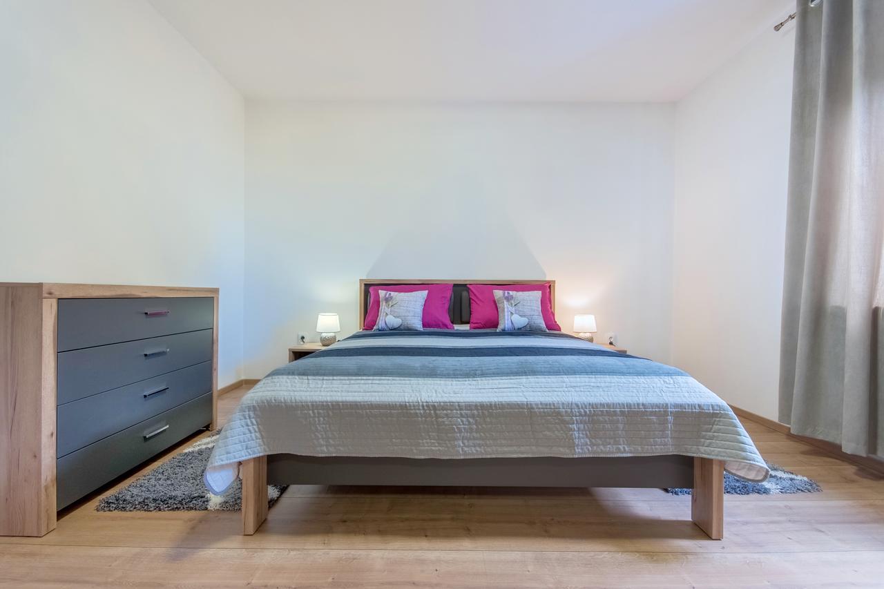 Apartment Luti Пула Екстериор снимка